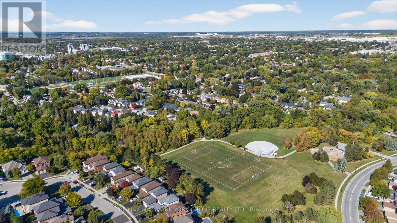 341 Gaston Place, Newmarket, Ontario  L3Y 8M4 - Photo 48 - N12737684