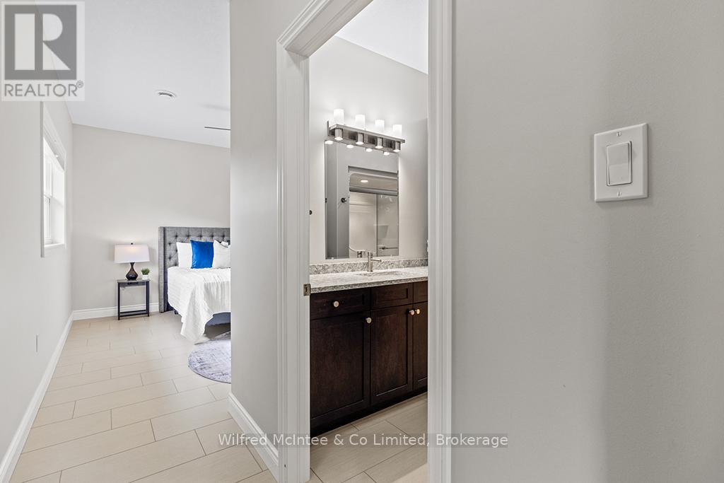 Unit #32 - 246 Grey Street S, Saugeen Shores, Ontario  N0H 2L0 - Photo 22 - X12750288