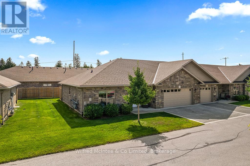 Unit #32 - 246 Grey Street S, Saugeen Shores, Ontario  N0H 2L0 - Photo 42 - X12750288