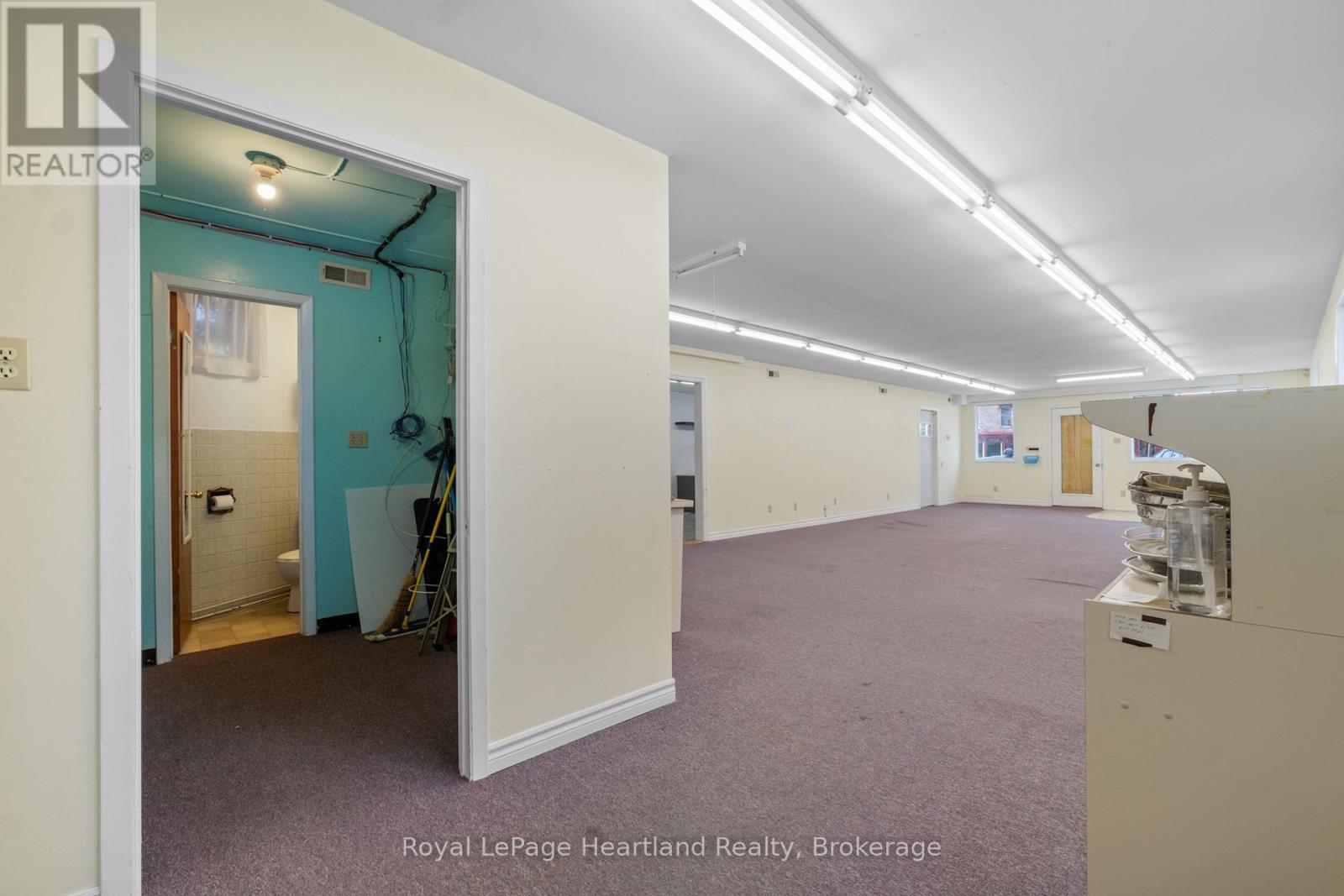 36 Newgate Street, Goderich, Ontario  N7A 1P1 - Photo 18 - X12750384