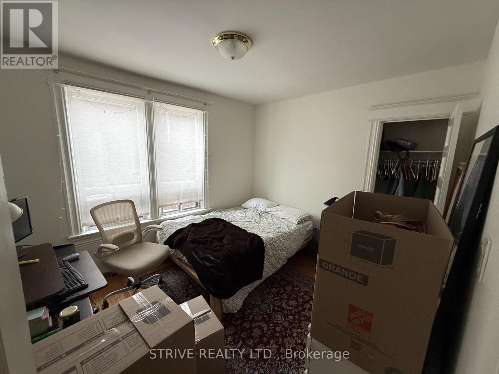 23 Burnfield (Upper) Avenue, Toronto (Dovercourt-Wallace Emerson-Junction), Ontario  M6G 1Y4 - Photo 13 - W12750382