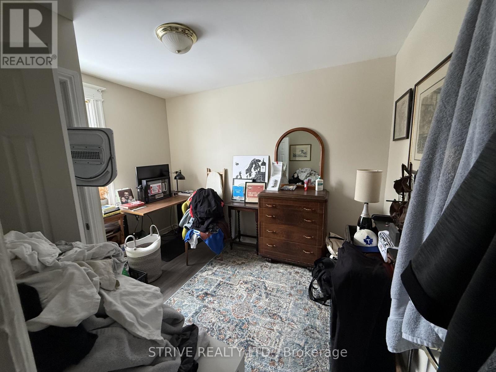 23 Burnfield (Upper) Avenue, Toronto (Dovercourt-Wallace Emerson-Junction), Ontario  M6G 1Y4 - Photo 15 - W12750382