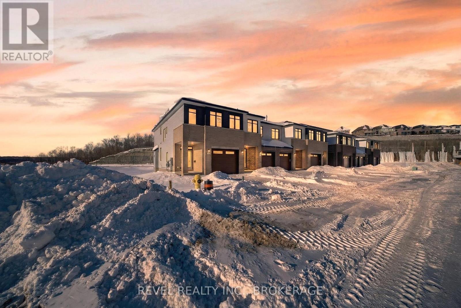 322 Dockside Drive, Kingston, Ontario  K7K 0L6 - Photo 1 - X12750358