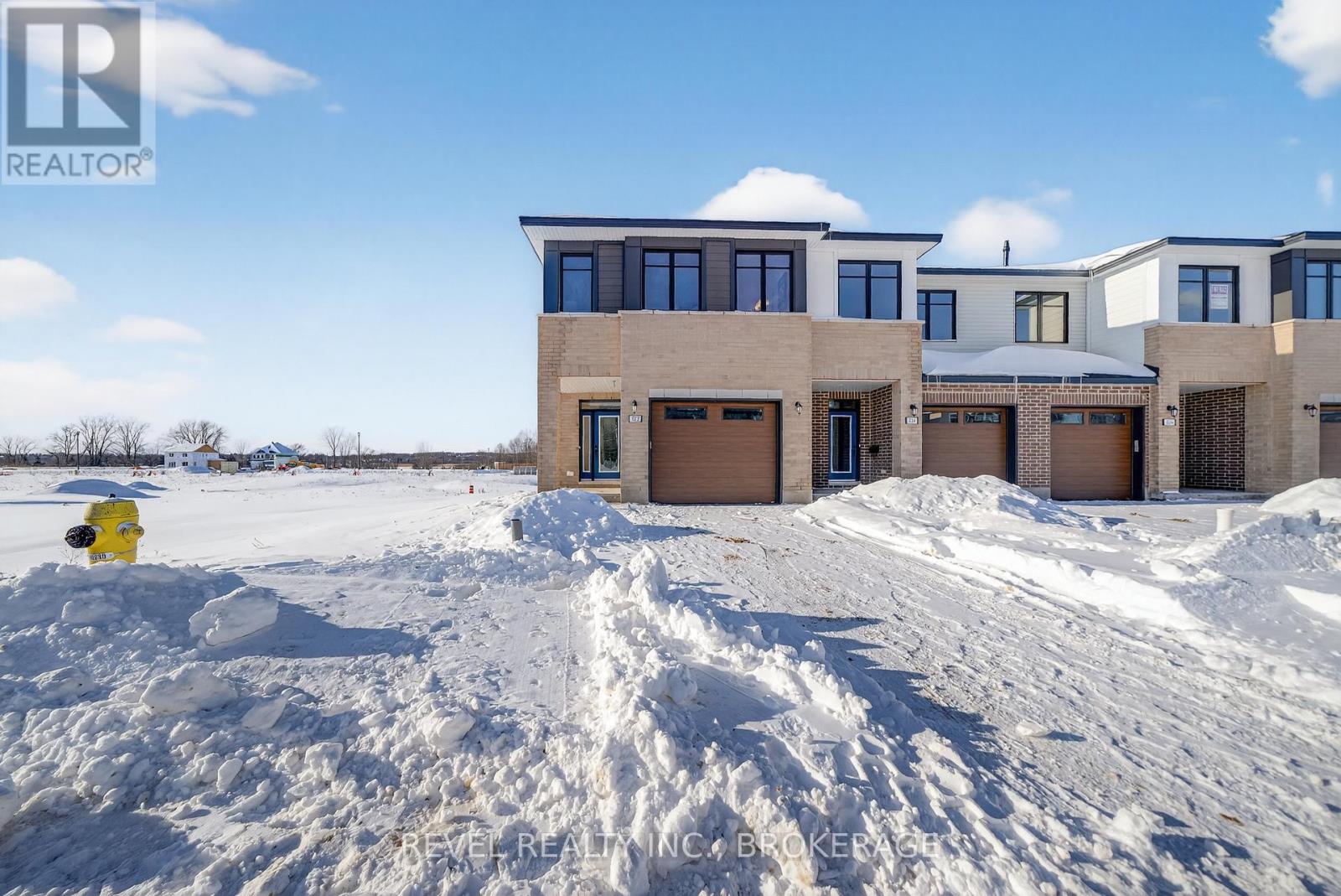 322 Dockside Drive, Kingston, Ontario  K7K 0L6 - Photo 2 - X12750358