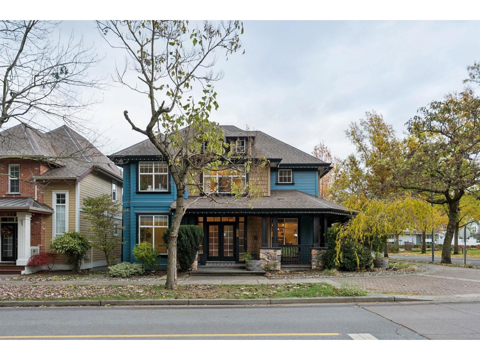 5782 Garrison Boulevard, Garrison Crossing, Chilliwack, British Columbia  V2R 5X9 - Photo 3 - R3075886