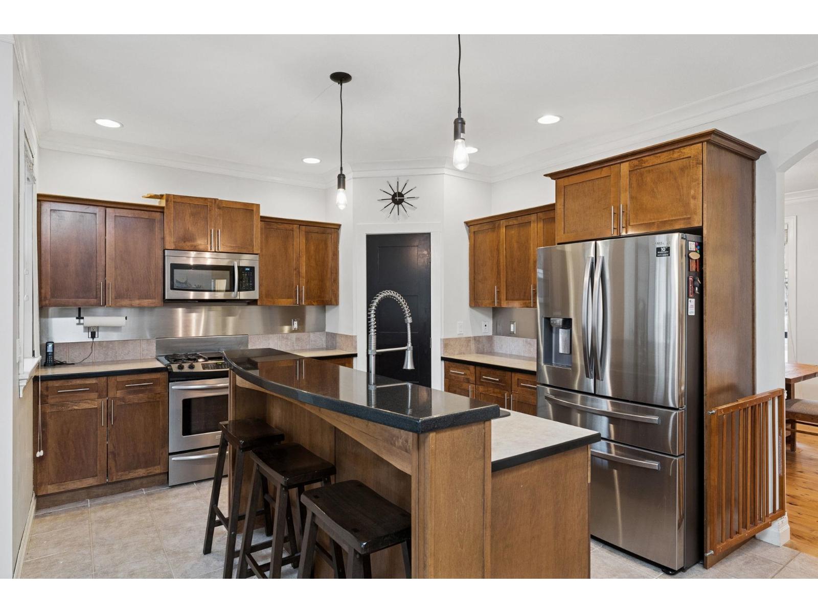 5782 Garrison Boulevard, Garrison Crossing, Chilliwack, British Columbia  V2R 5X9 - Photo 10 - R3075886