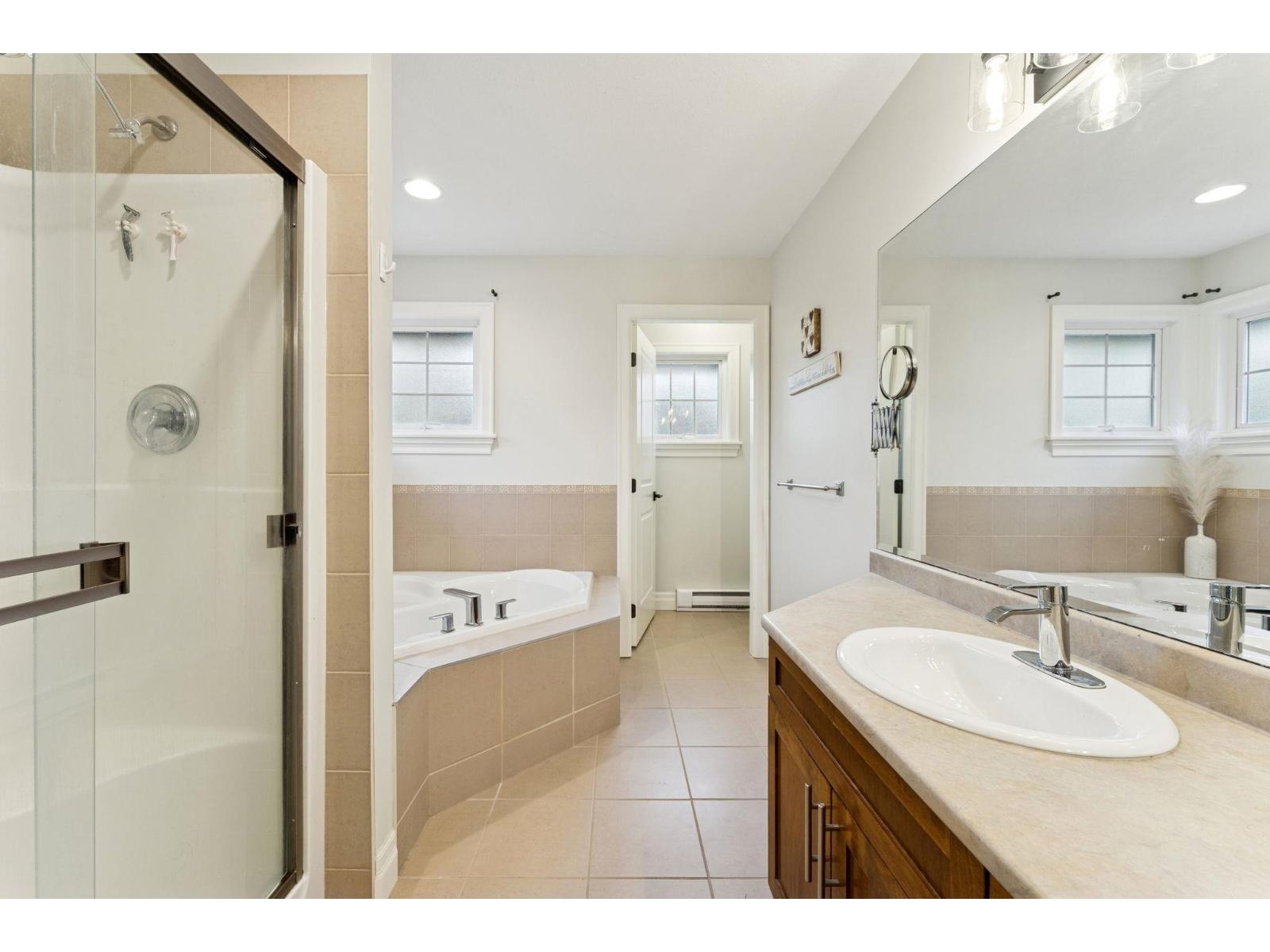 5782 Garrison Boulevard, Garrison Crossing, Chilliwack, British Columbia  V2R 5X9 - Photo 20 - R3075886