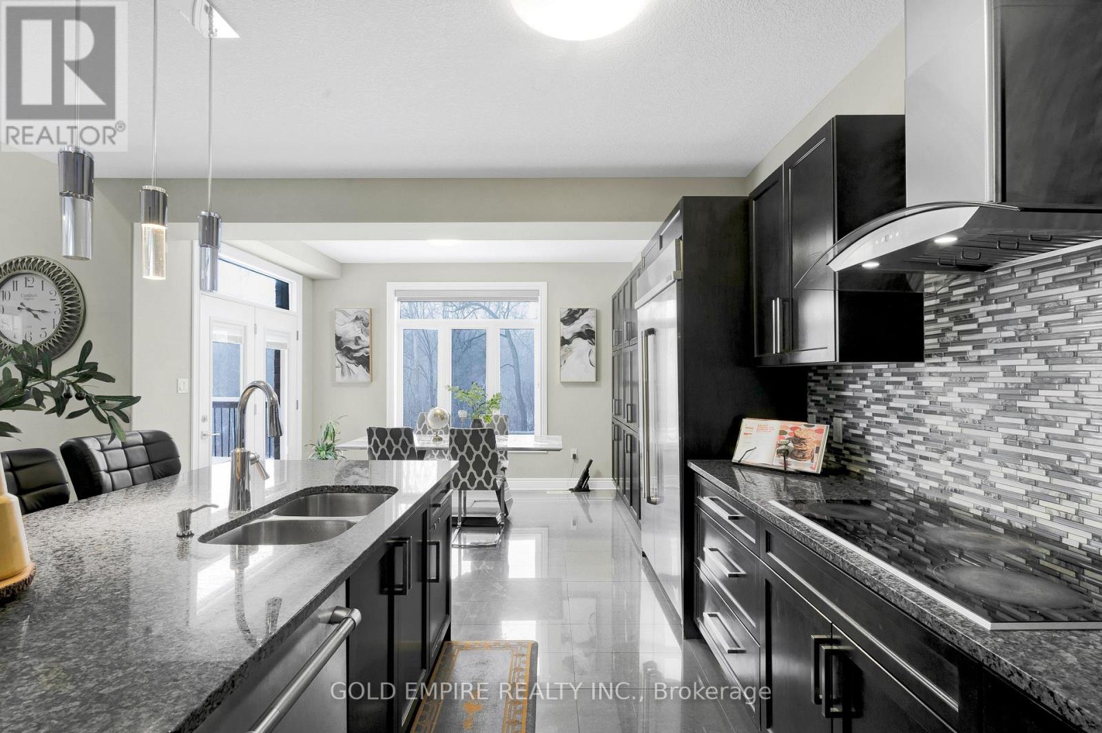 2605 Seven Oaks Ridge, London South, Ontario  N6M 0E8 - Photo 15 - X12750364