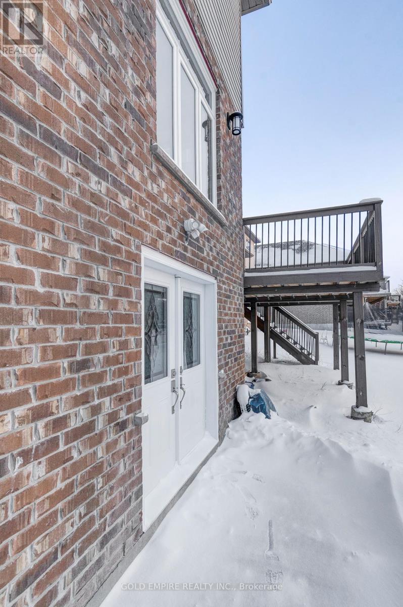 2605 Seven Oaks Ridge, London South, Ontario  N6M 0E8 - Photo 48 - X12750364