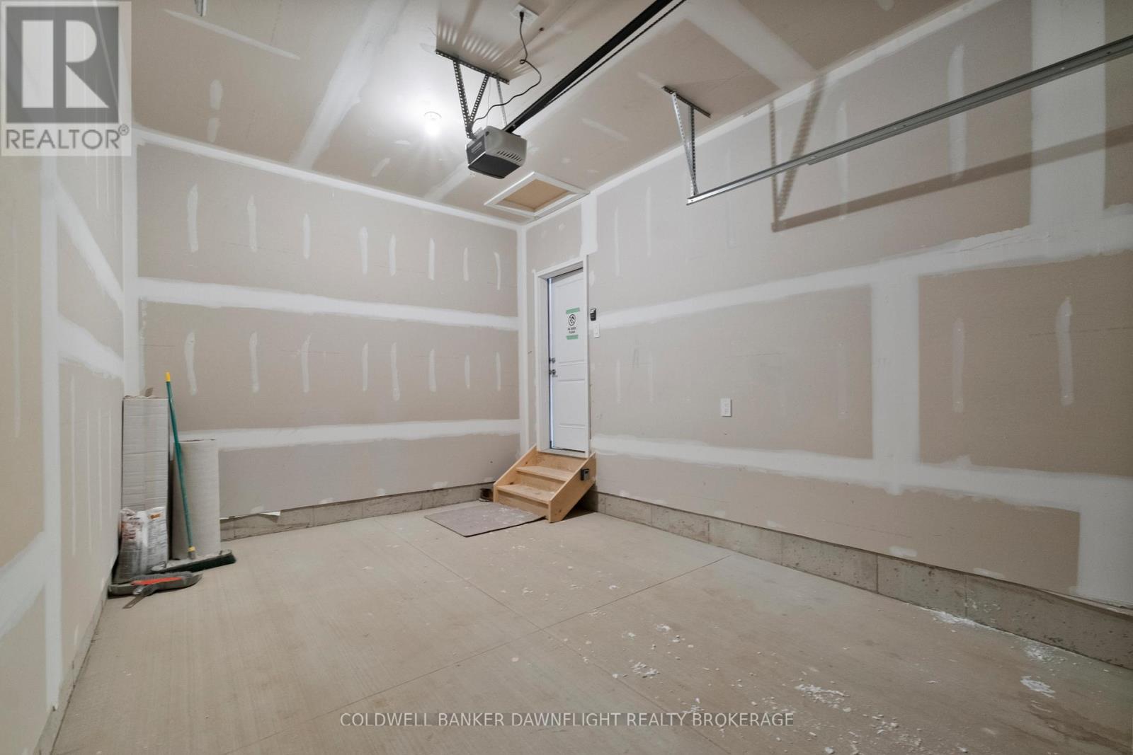 56 Moonlight Court, Central Huron, Ontario  N0M 1L0 - Photo 23 - X12750388