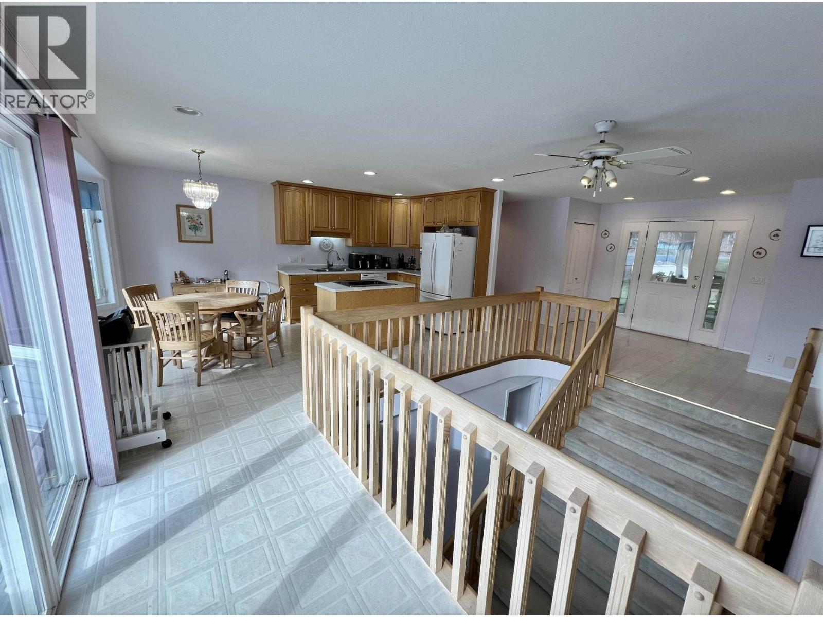 3474 Dunsmuir Road, Lac La Hache, British Columbia  V0K 1T1 - Photo 7 - R3085129