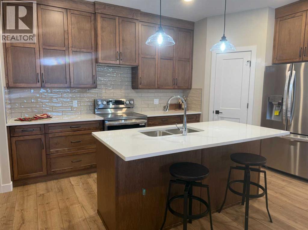 240 Parkview Lane W, Bow Island, Alberta  T0K 0G0 - Photo 5 - A2194423