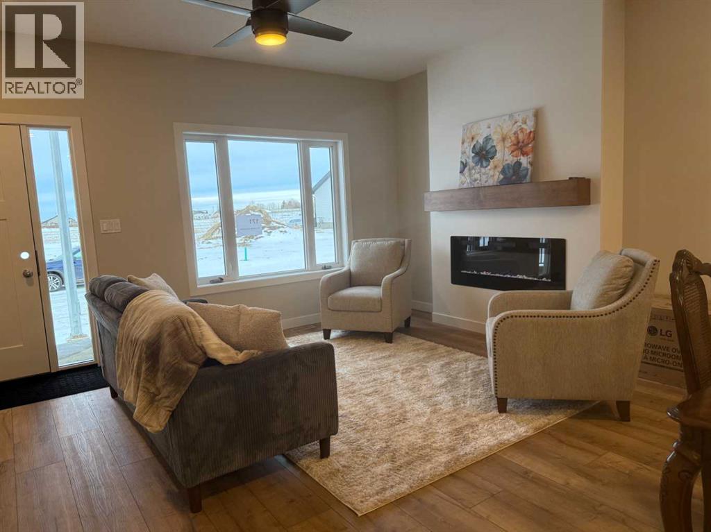 240 Parkview Lane W, Bow Island, Alberta  T0K 0G0 - Photo 7 - A2194423