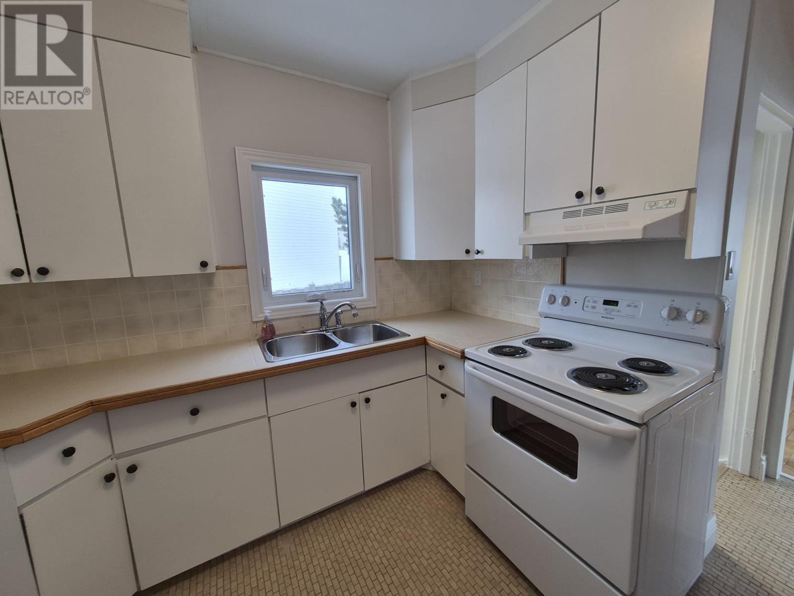 40 Stevens Ave, Marathon, Ontario  P0T 2E0 - Photo 13 - TB2600116