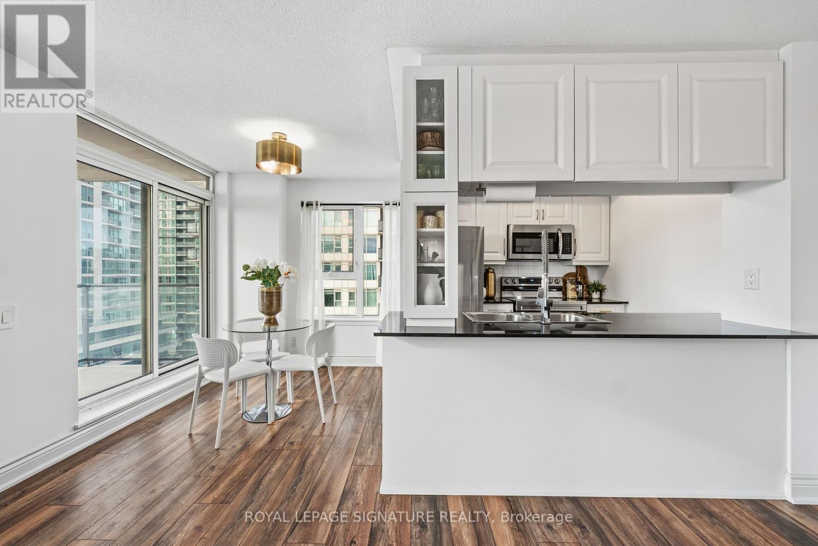 1510 - 190 Borough Drive, Toronto, Ontario  M1P 0B6 - Photo 17 - E12749292