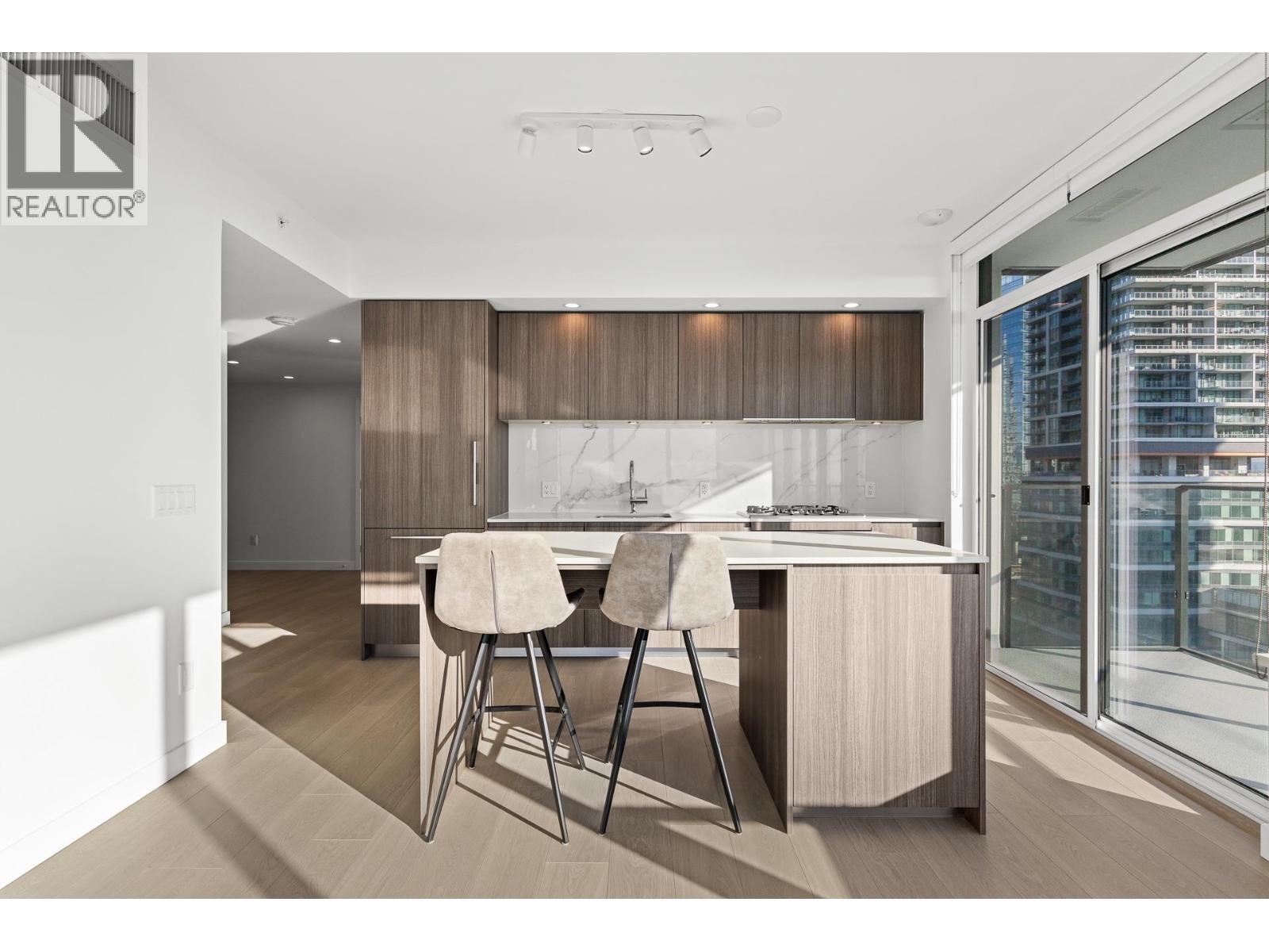 1204 6537 Telford Avenue, Burnaby, British Columbia  V5H 0K9 - Photo 11 - R3085425