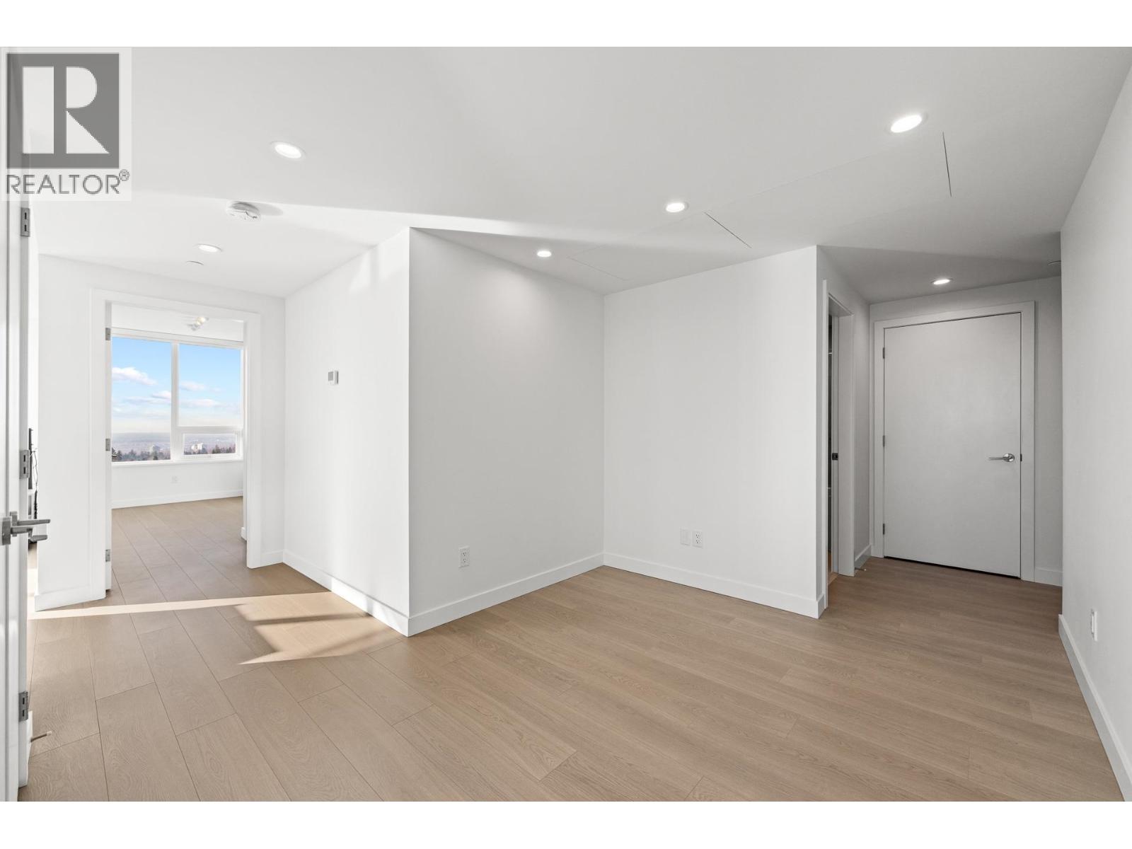 1204 6537 Telford Avenue, Burnaby, British Columbia  V5H 0K9 - Photo 12 - R3085425