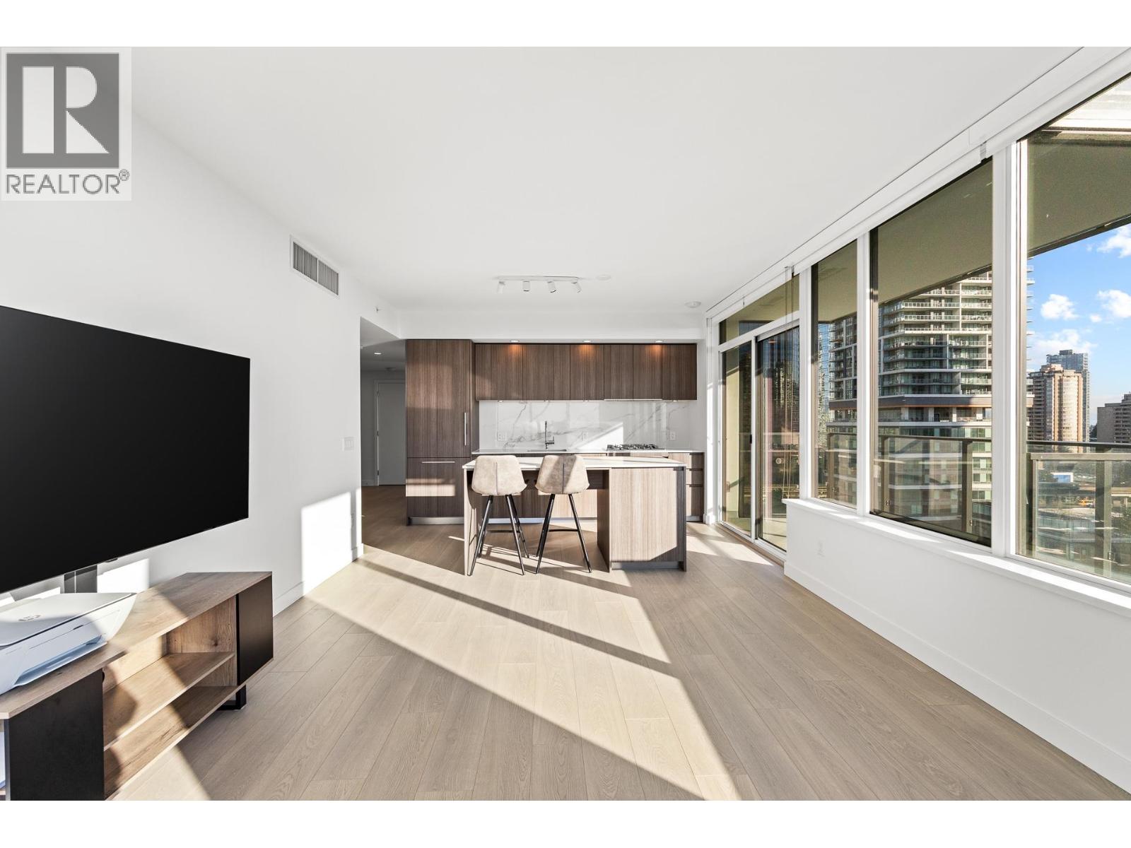 1204 6537 Telford Avenue, Burnaby, British Columbia  V5H 0K9 - Photo 8 - R3085425