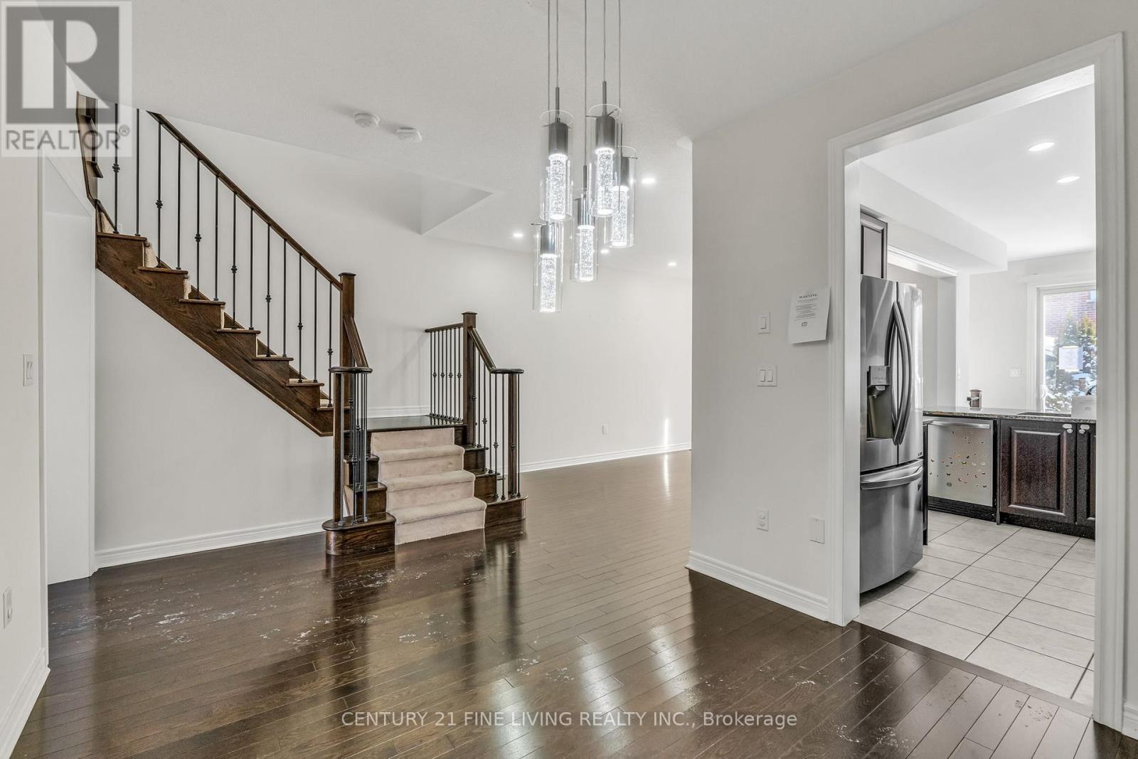 30 Kamori Drive, Caledon, Ontario  L7C 3W1 - Photo 6 - W12750246