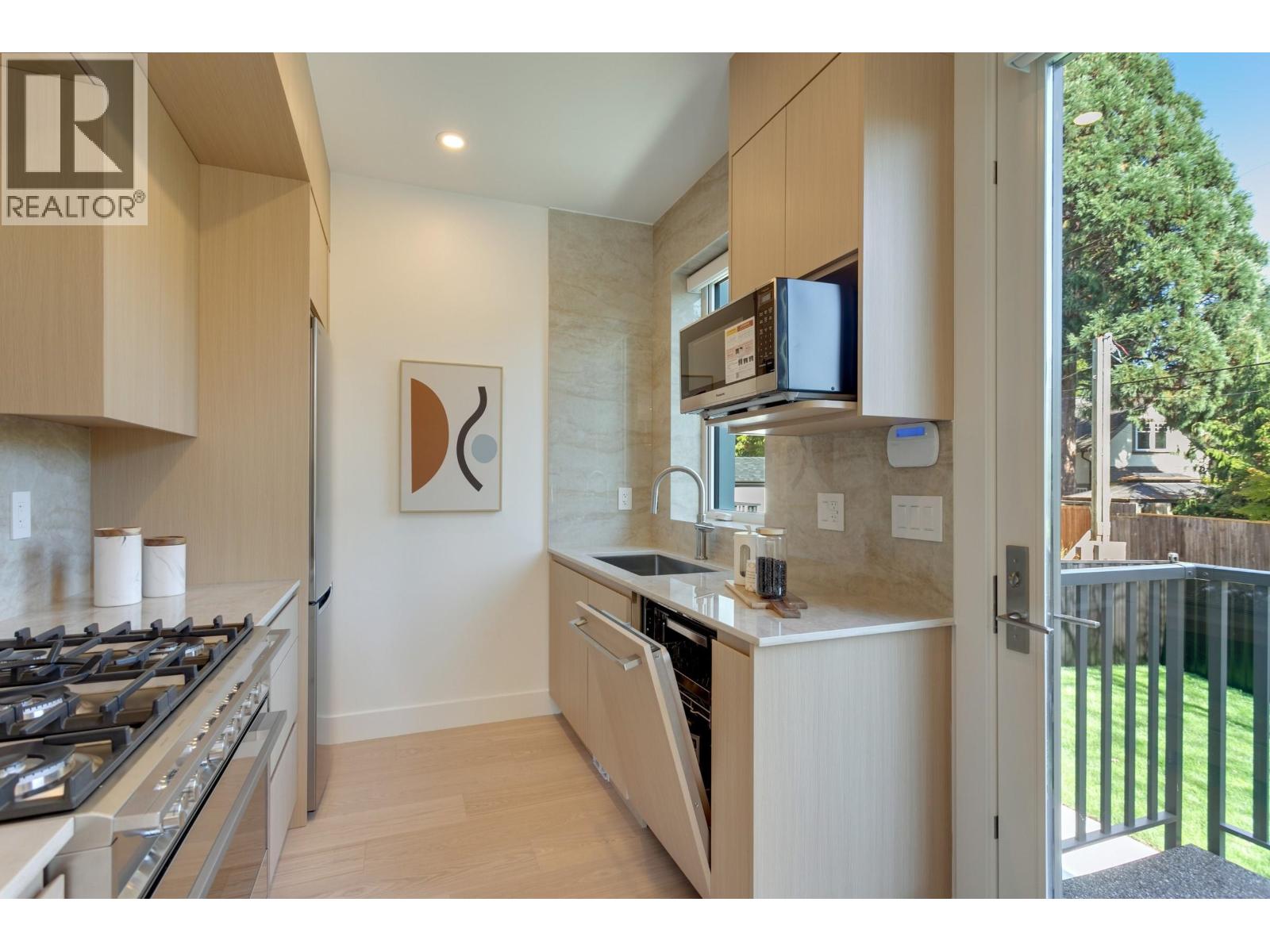 7178 East Boulevard, Vancouver, British Columbia  V6P 5R4 - Photo 8 - R3085430