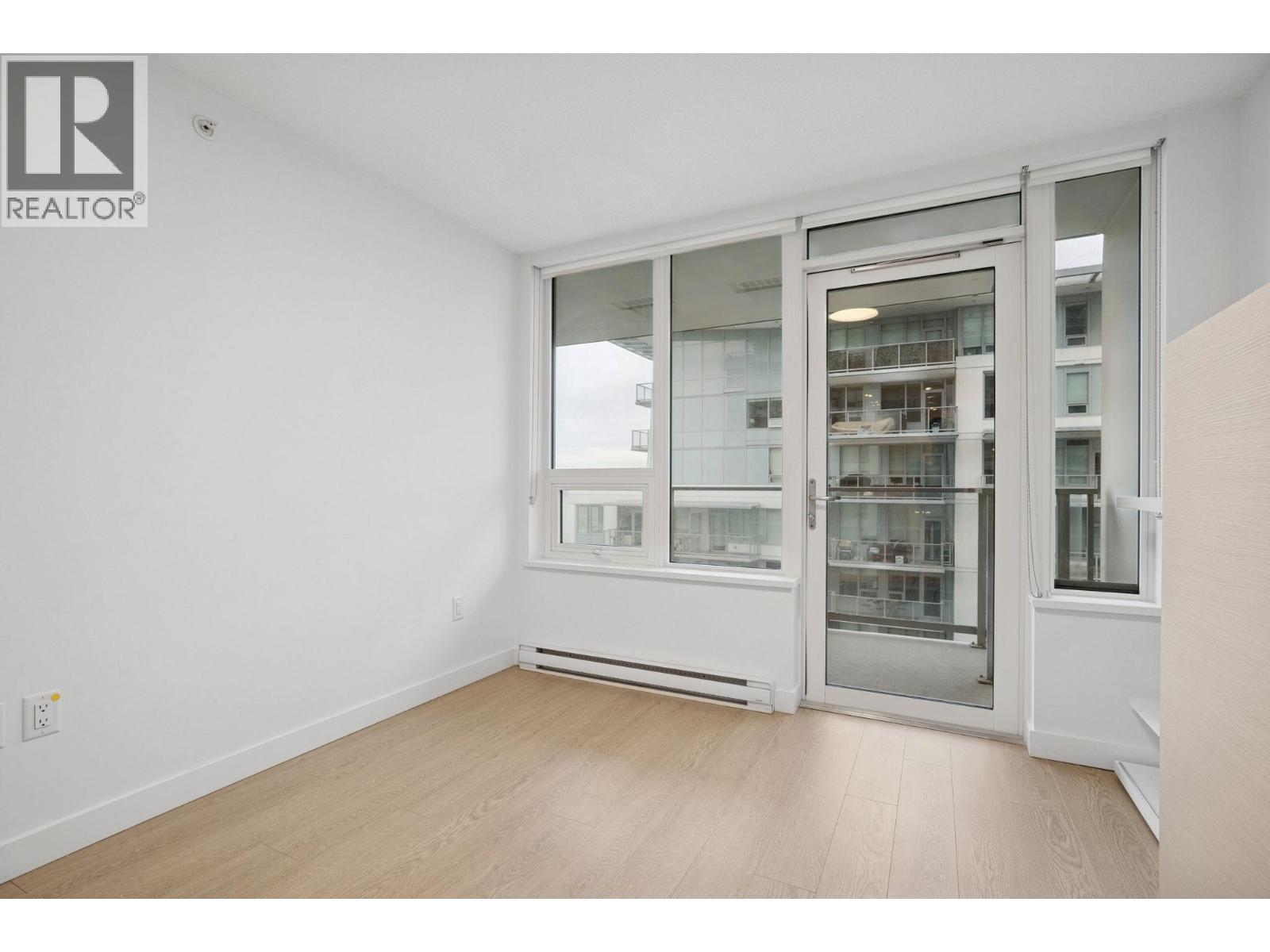 2607 908 Quayside Drive, New Westminster, British Columbia  V3M 0L4 - Photo 21 - R3085440