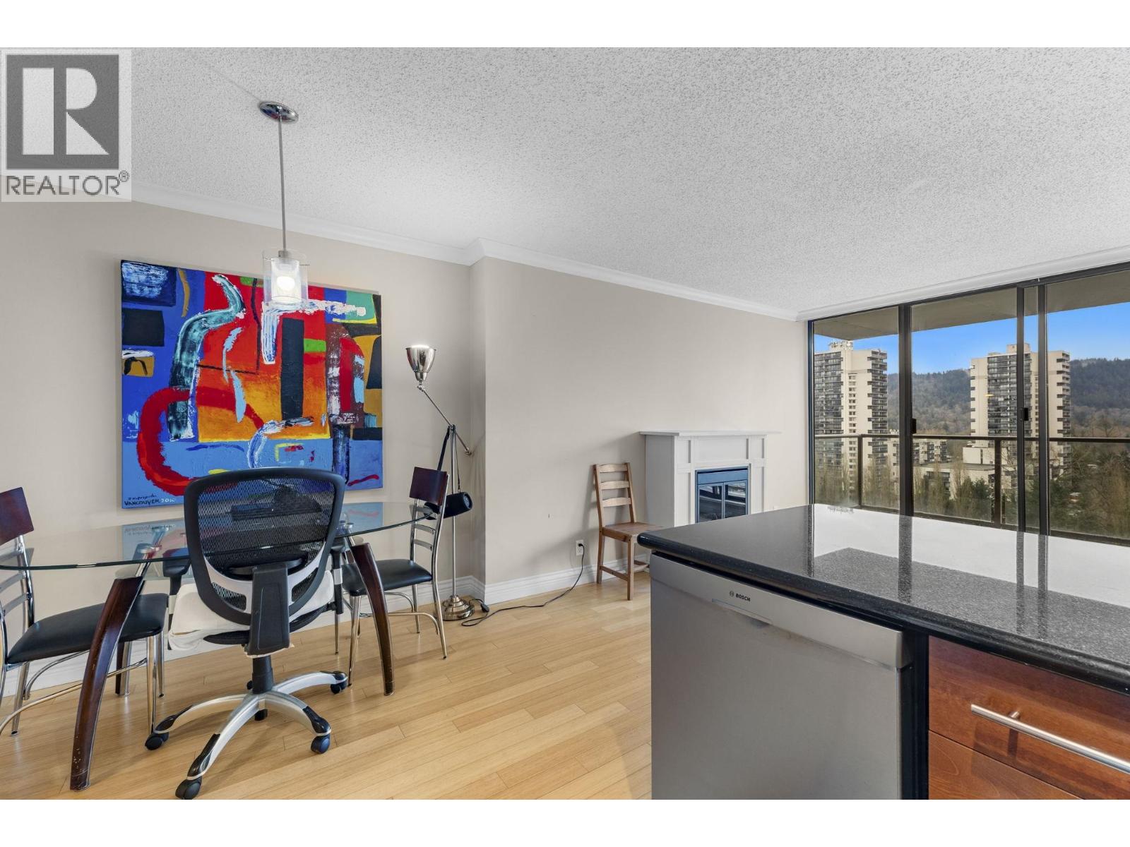 1607 3970 Carrigan Court, Burnaby, British Columbia  V3N 4S5 - Photo 6 - R3085443