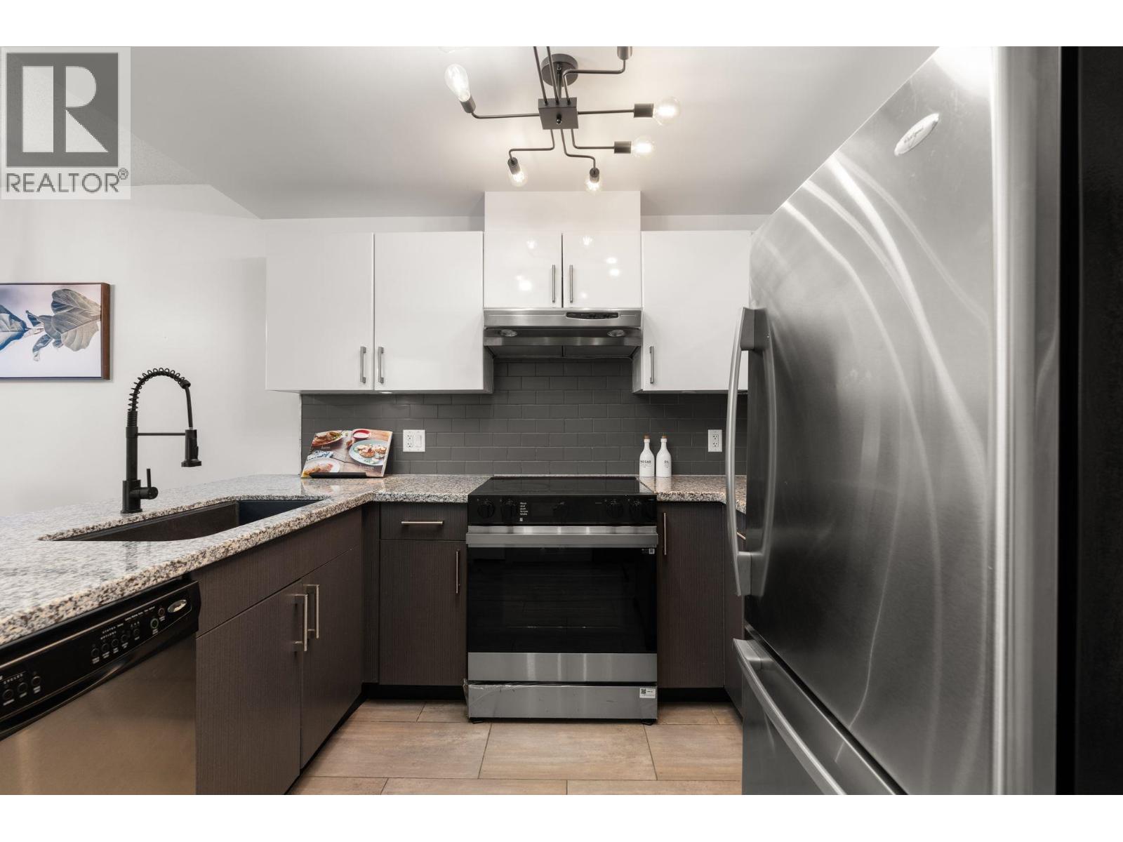 1908 14 Begbie Street, New Westminster, British Columbia  V3M 0C4 - Photo 13 - R3085448