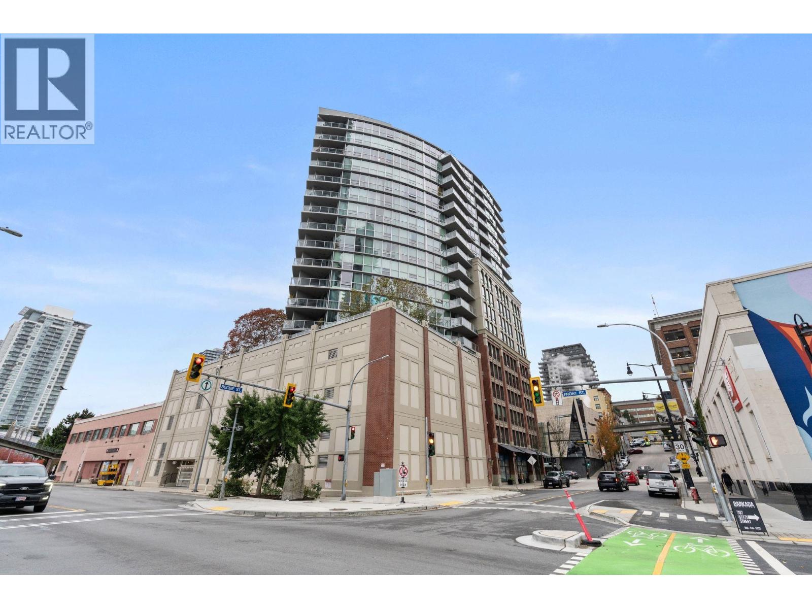 1908 14 Begbie Street, New Westminster, British Columbia  V3M 0C4 - Photo 2 - R3085448