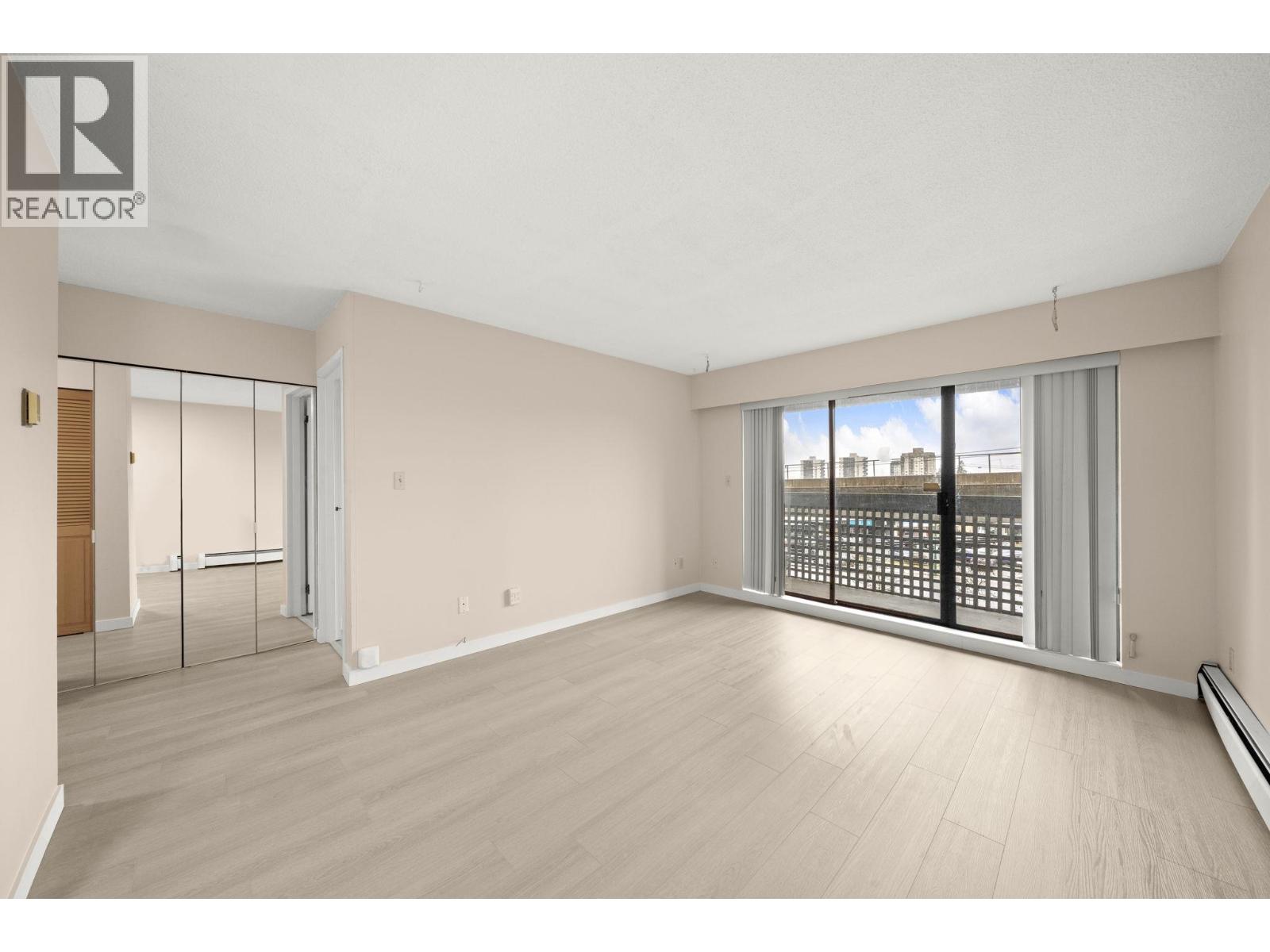 301 601 North Road, Coquitlam, British Columbia  V3J 1P1 - Photo 13 - R3085460