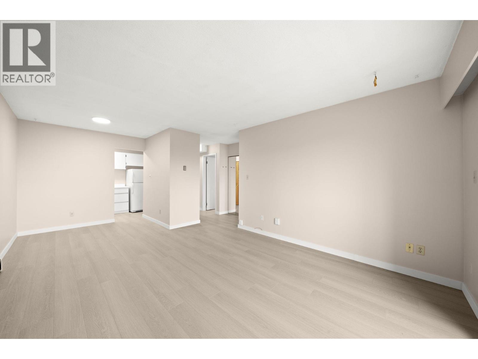 301 601 North Road, Coquitlam, British Columbia  V3J 1P1 - Photo 18 - R3085460