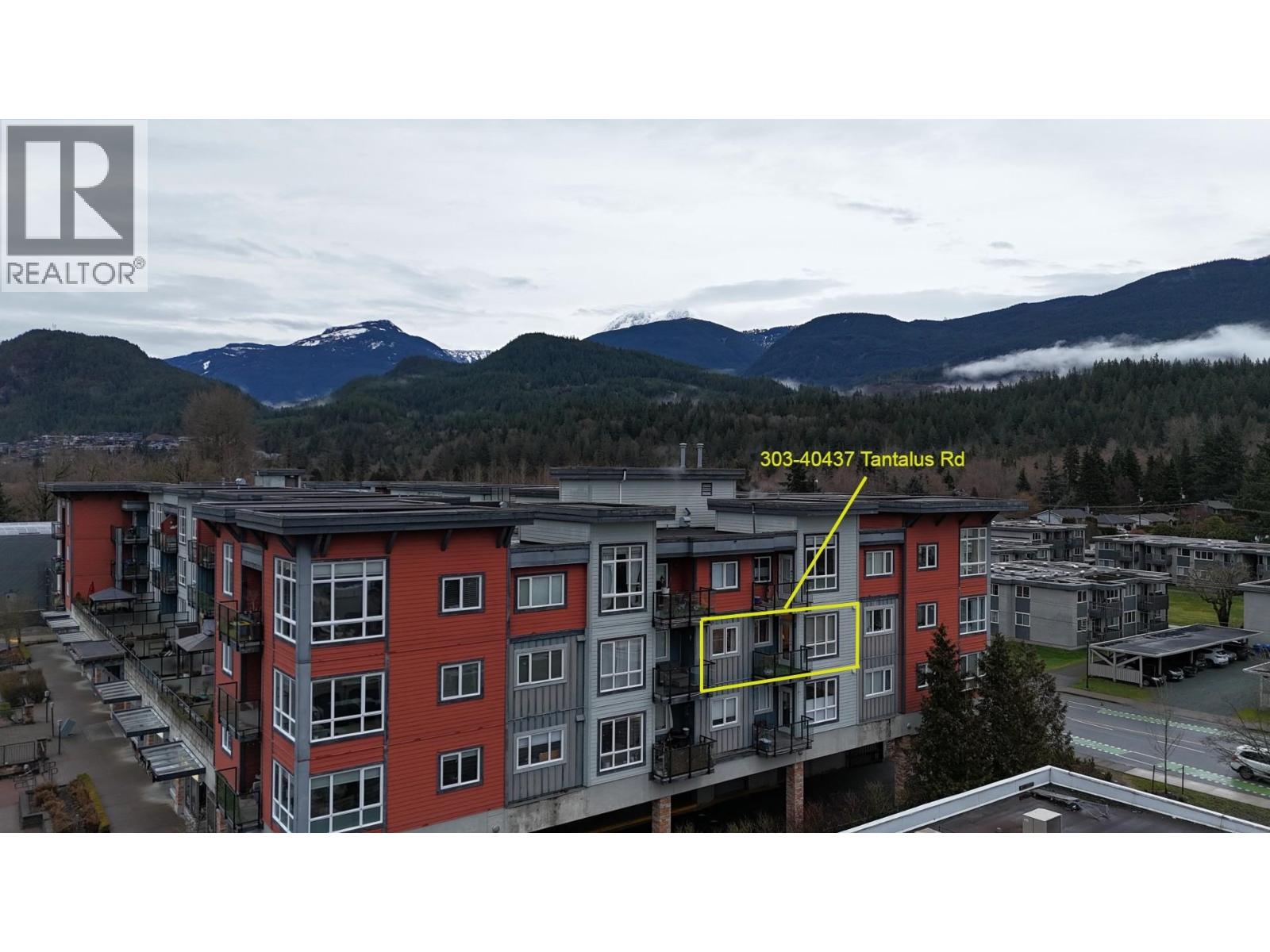 303 40437 TANTALUS ROAD, Squamish, British Columbia