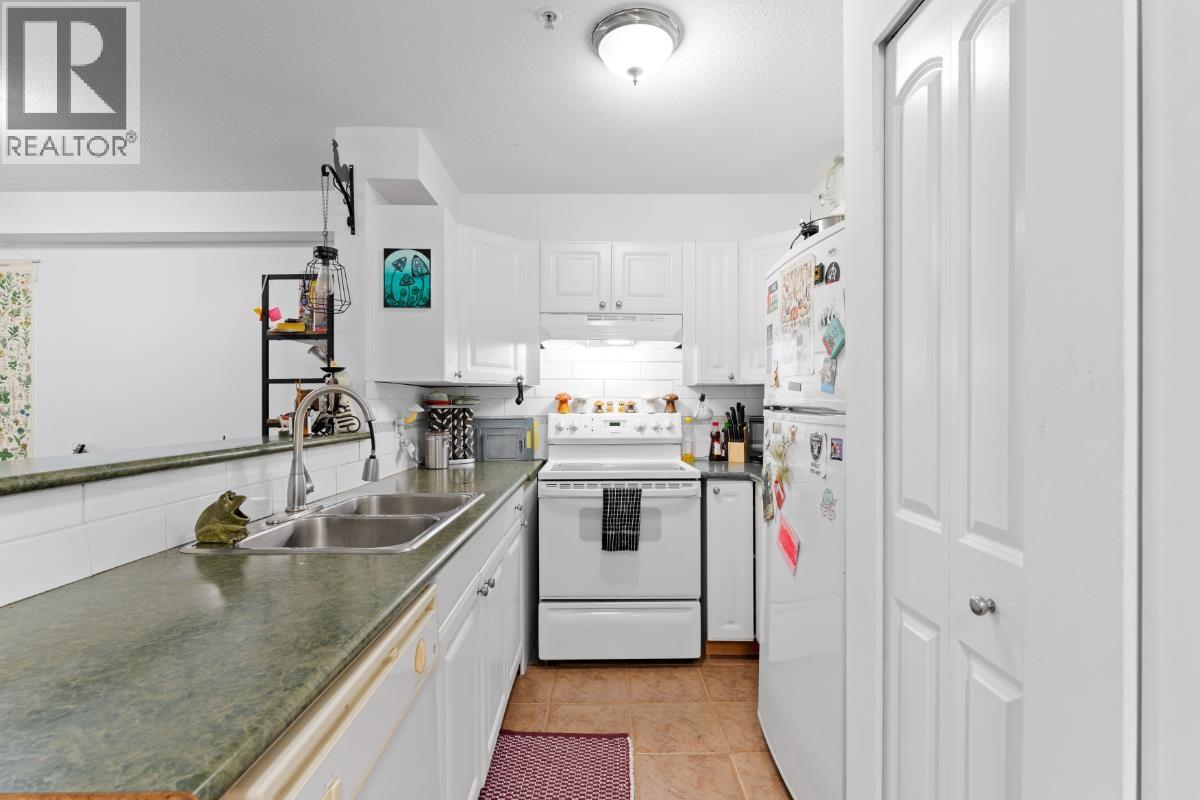 108 20561 113 Avenue, Maple Ridge, British Columbia  V2X 1E2 - Photo 6 - R3085471