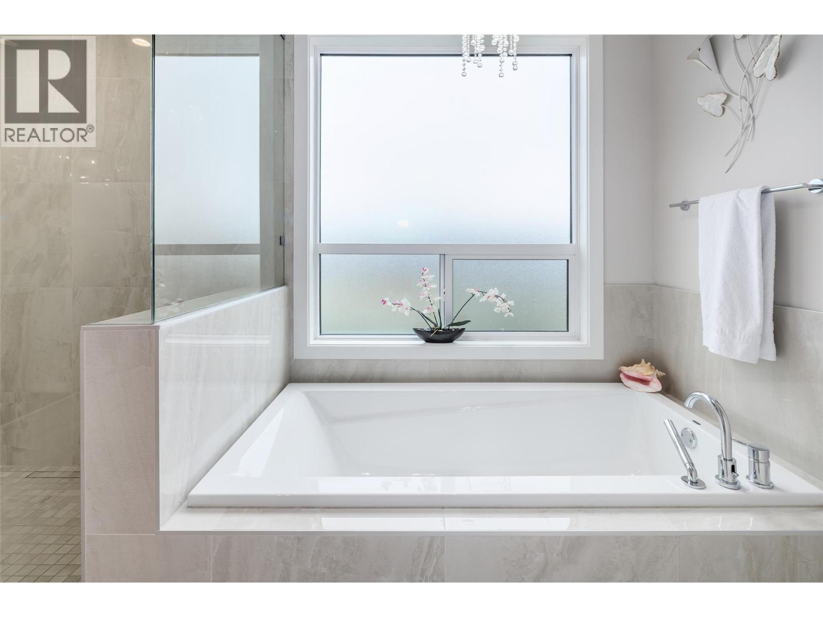 3639 Apple Way Boulevard, West Kelowna, British Columbia  V4t 1Y5 - Photo 16 - 10374460