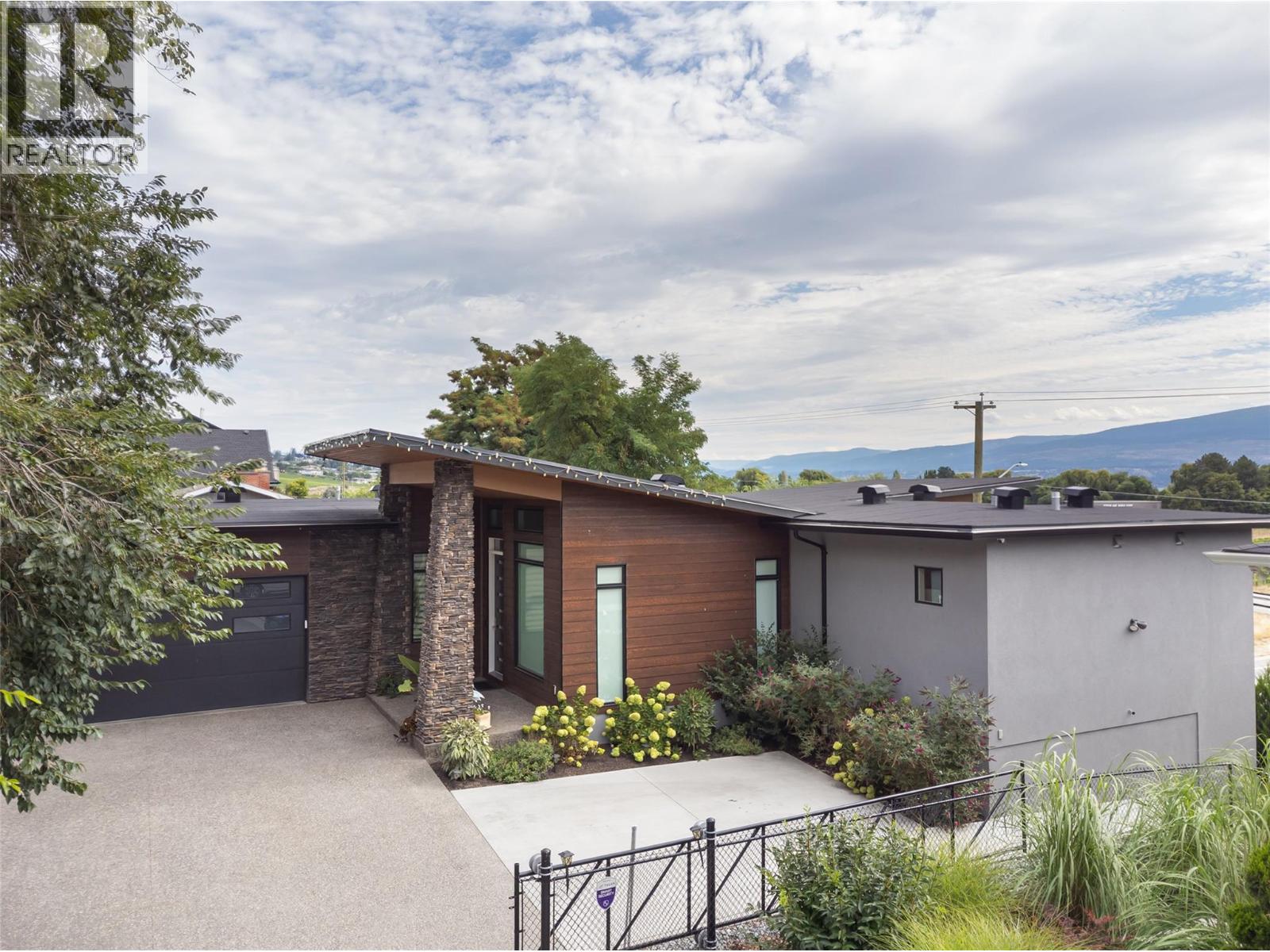 3639 Apple Way Boulevard, West Kelowna, British Columbia  V4t 1Y5 - Photo 57 - 10374460