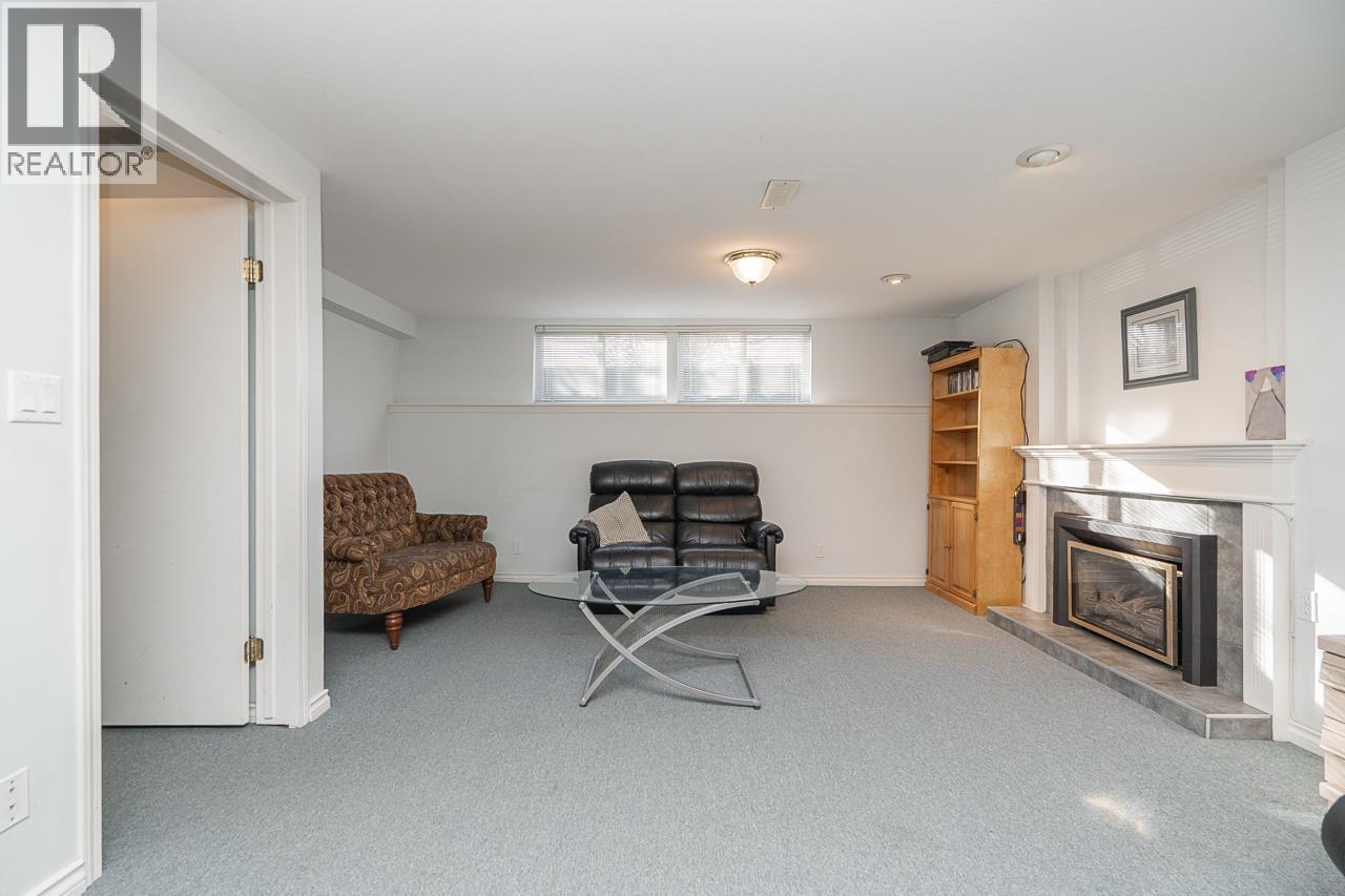 7738 Cumberland Street, Burnaby, British Columbia  V3N 3Y3 - Photo 25 - R3085462