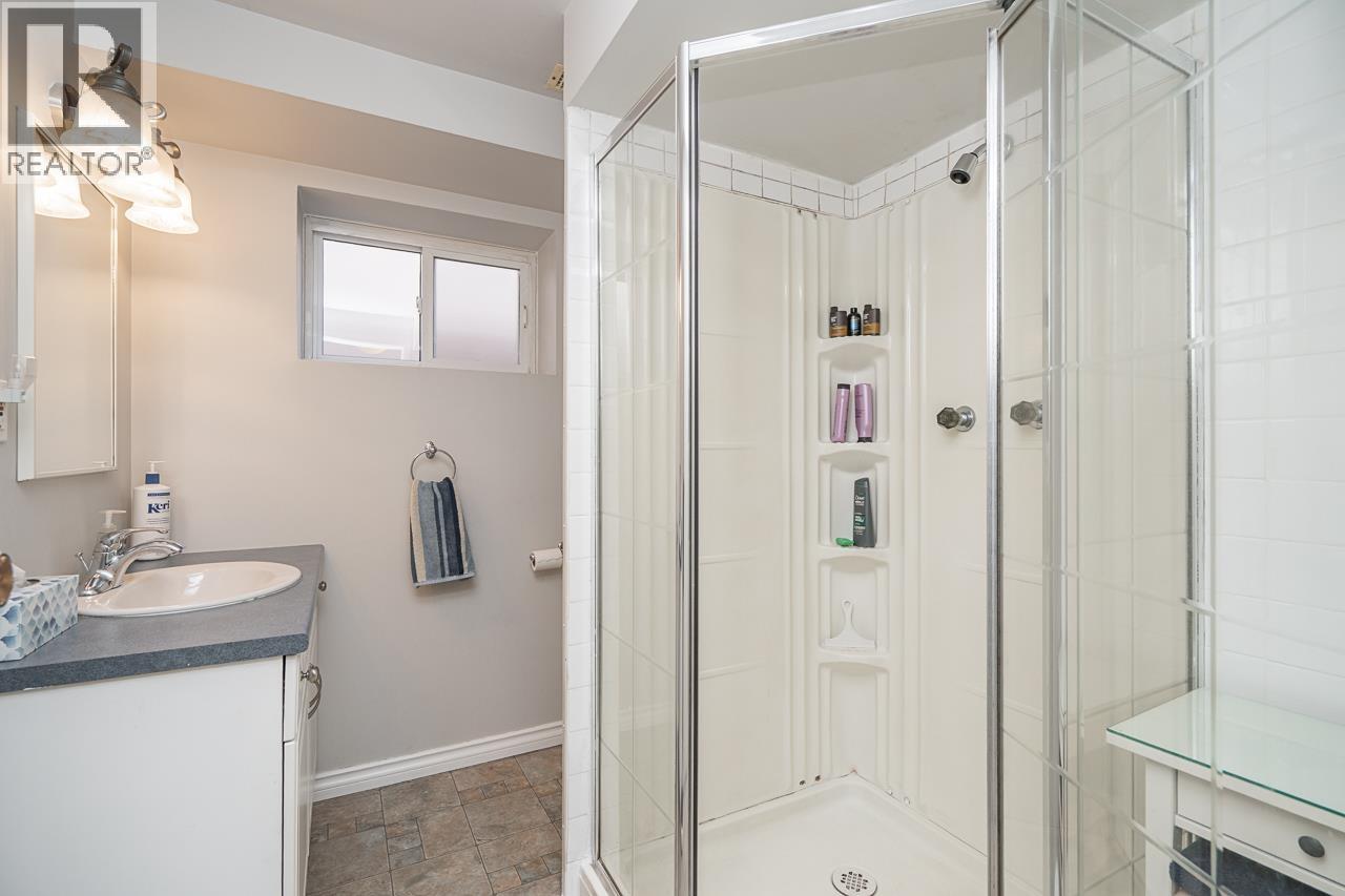 7738 Cumberland Street, Burnaby, British Columbia  V3N 3Y3 - Photo 28 - R3085462