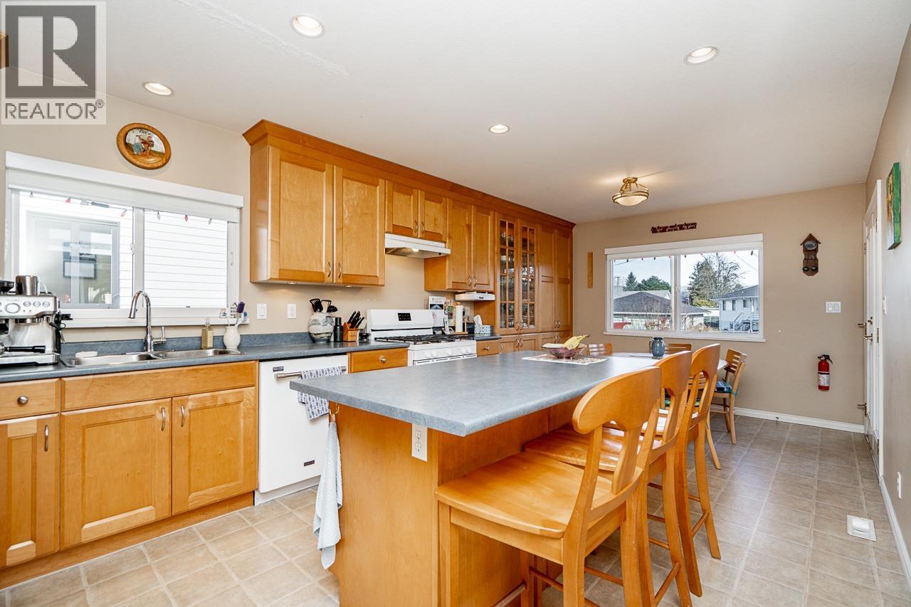 7738 Cumberland Street, Burnaby, British Columbia  V3N 3Y3 - Photo 9 - R3085462