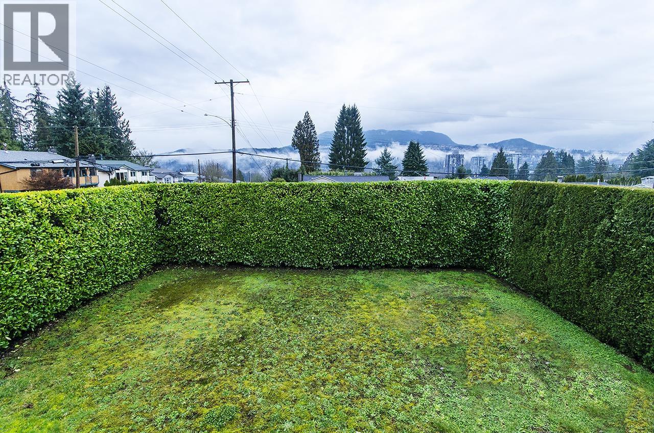 1045 Moray Street, Coquitlam, British Columbia  V3J 7G9 - Photo 13 - R3085490