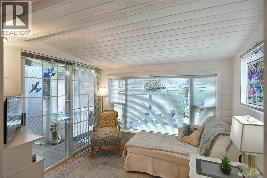 5457 Burley Place, Sechelt, British Columbia  V0N 3A0 - Photo 12 - R3085525