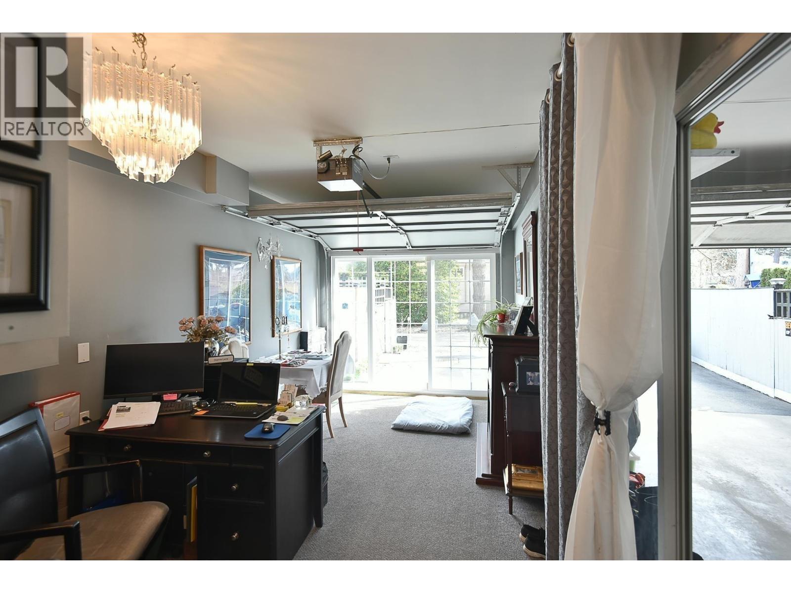 5457 Burley Place, Sechelt, British Columbia  V0N 3A0 - Photo 14 - R3085525