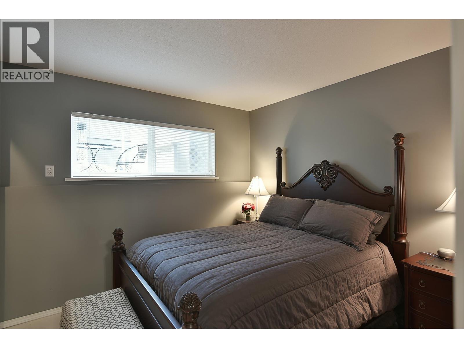 5457 Burley Place, Sechelt, British Columbia  V0N 3A0 - Photo 16 - R3085525