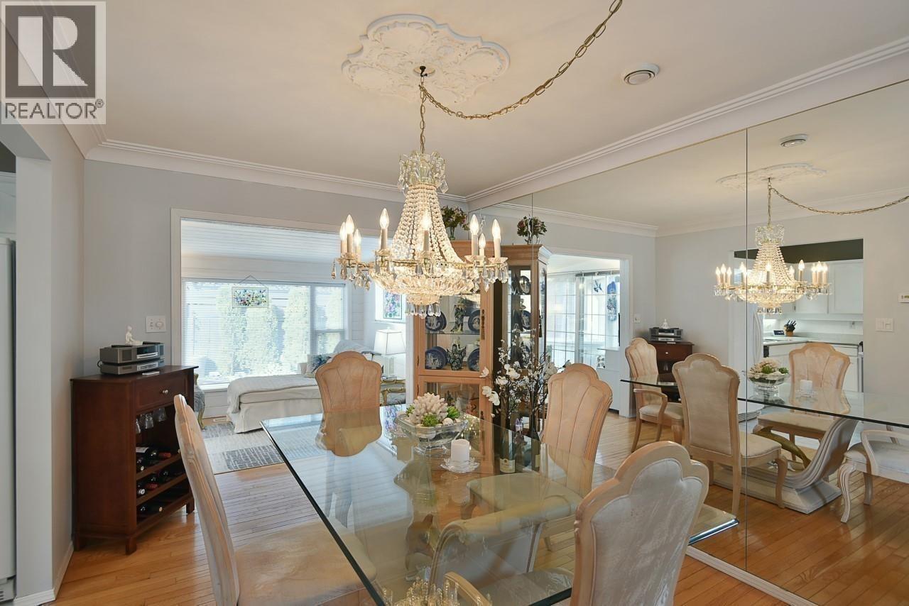 5457 Burley Place, Sechelt, British Columbia  V0N 3A0 - Photo 8 - R3085525