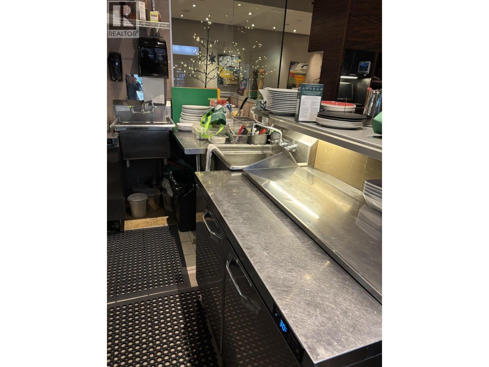 4120 Hastings Street, Vancouver, British Columbia  V5C 2J4 - Photo 11 - C8075762