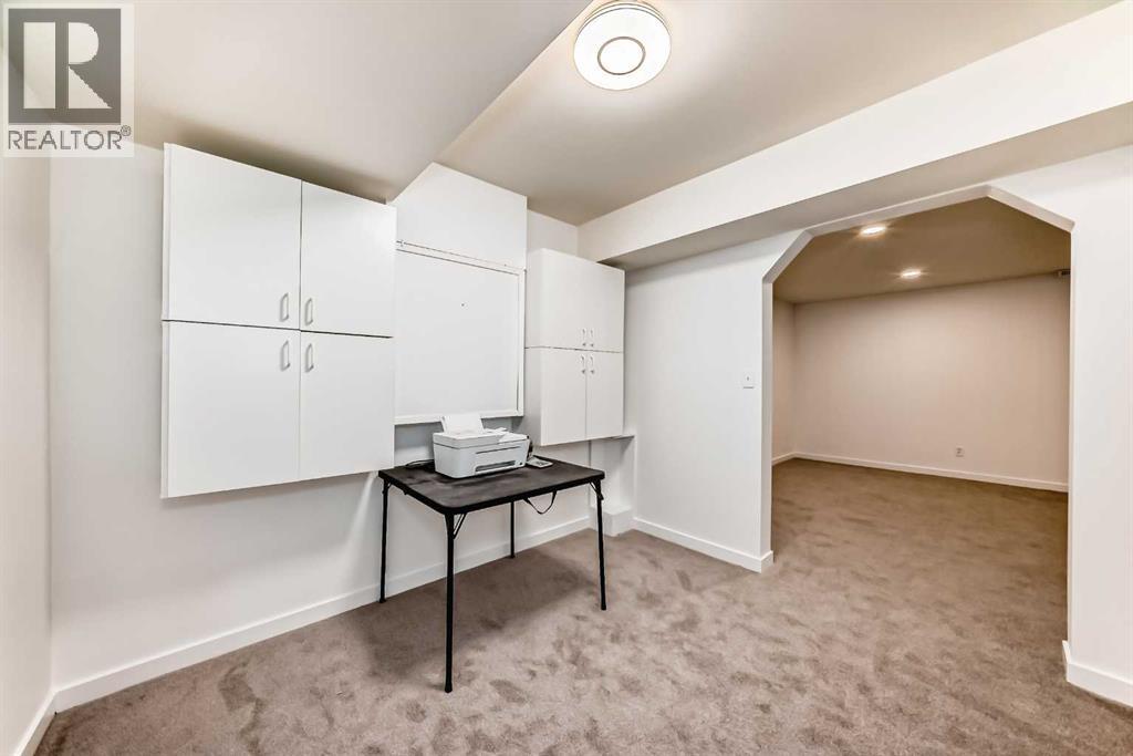 51 Douglas Woods Hill Se, Calgary, Alberta  T2Z 2G5 - Photo 28 - A2266743