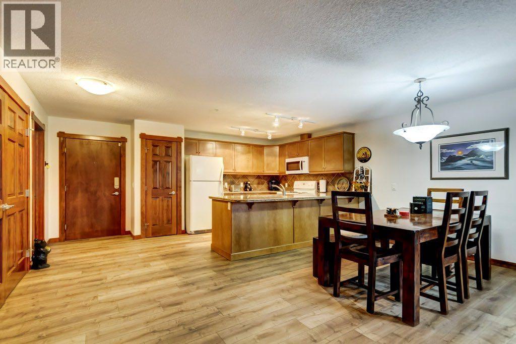 324, 170 Crossbow Place, Canmore, Alberta  T1W 3H4 - Photo 8 - A2271746