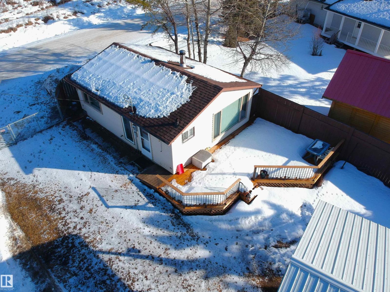 177 Lakeshore Dr, Rural Lac Ste. Anne County, Alberta  T0E 1V0 - Photo 2 - E4471940