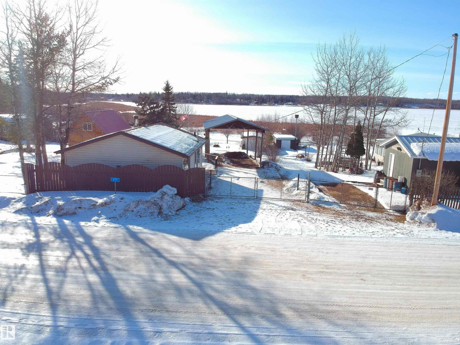 177 Lakeshore Dr, Rural Lac Ste. Anne County, Alberta  T0E 1V0 - Photo 30 - E4471940