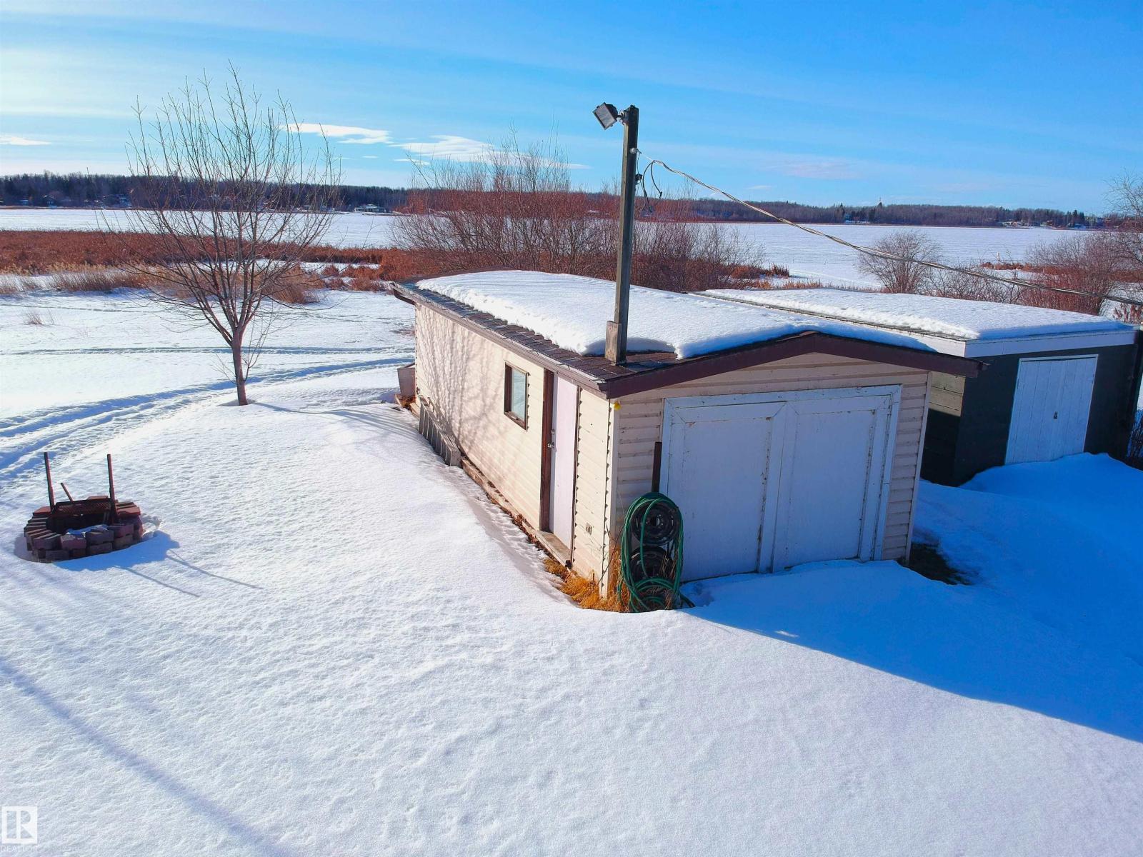 177 Lakeshore Dr, Rural Lac Ste. Anne County, Alberta  T0E 1V0 - Photo 36 - E4471940
