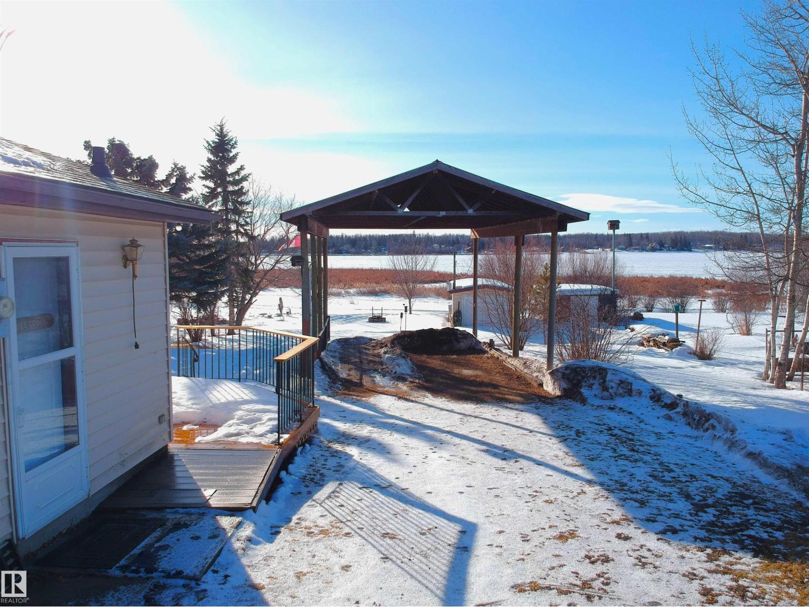 177 Lakeshore Dr, Rural Lac Ste. Anne County, Alberta  T0E 1V0 - Photo 38 - E4471940