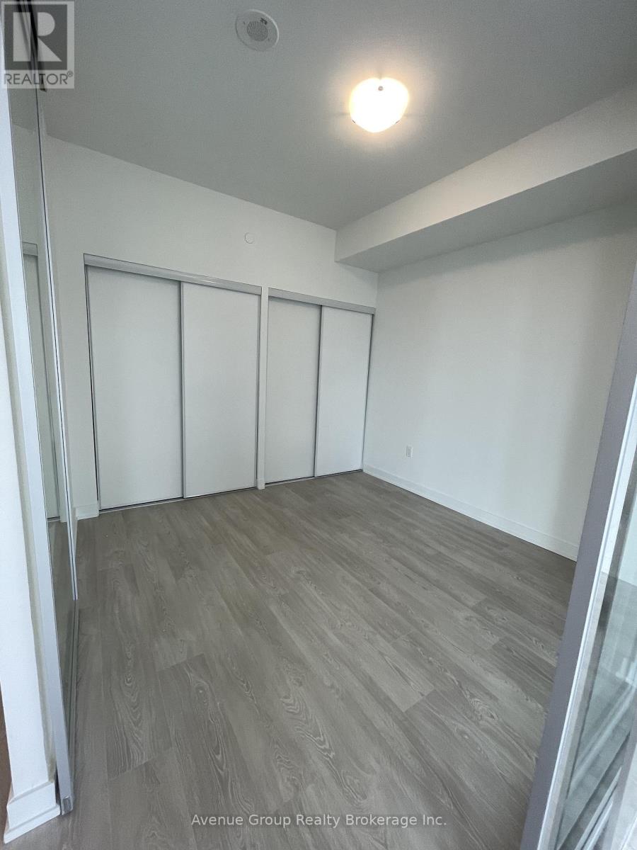 701 - 1 Quarrington Lane, Toronto, Ontario  M3C 0S4 - Photo 9 - C12750274